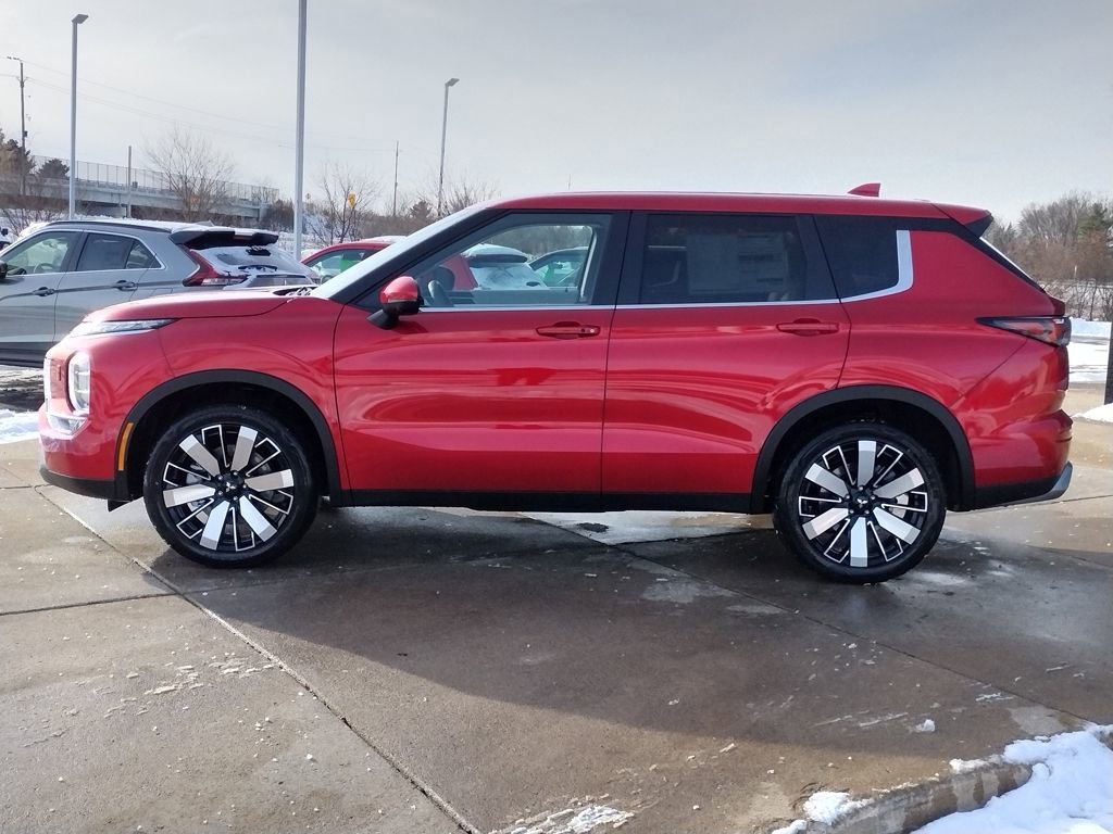 New 2026 Mitsubishi Outlander SE image 20