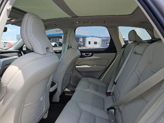 Used 2026 Volvo XC60 B5 Ultra w/ Protection Package Premier AWD/4WD image 18