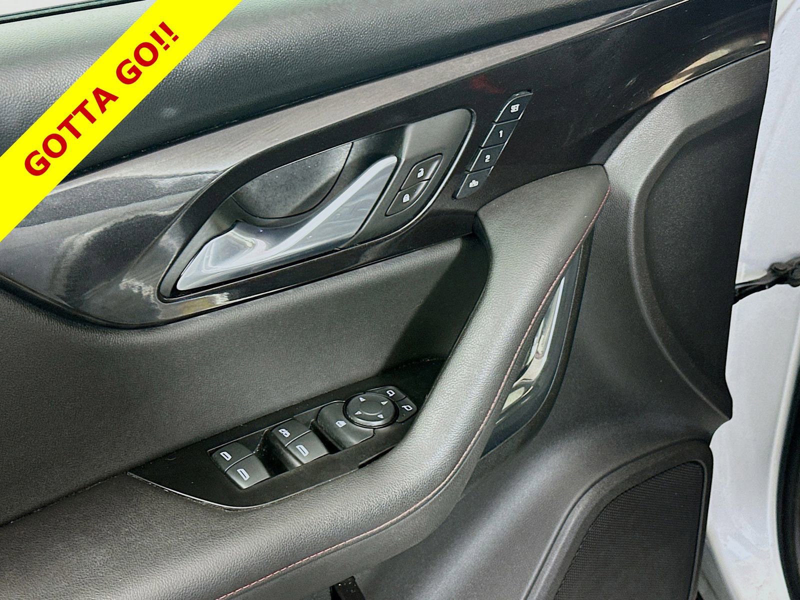 Used 2019 Chevrolet Blazer RS FWD image 18