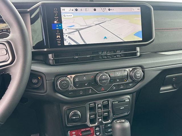 New 2026 Jeep Wrangler Unlimited Rubicon w/ Xtreme 35 Tire Package image 28