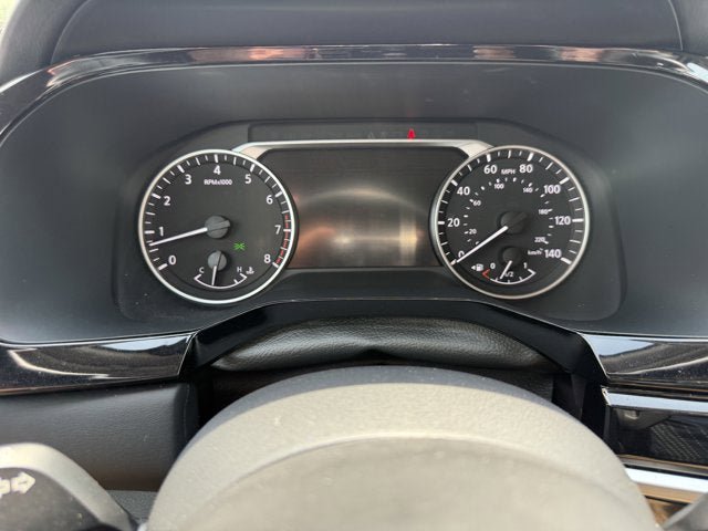 Used 2025 Nissan Pathfinder SV FWD image 18