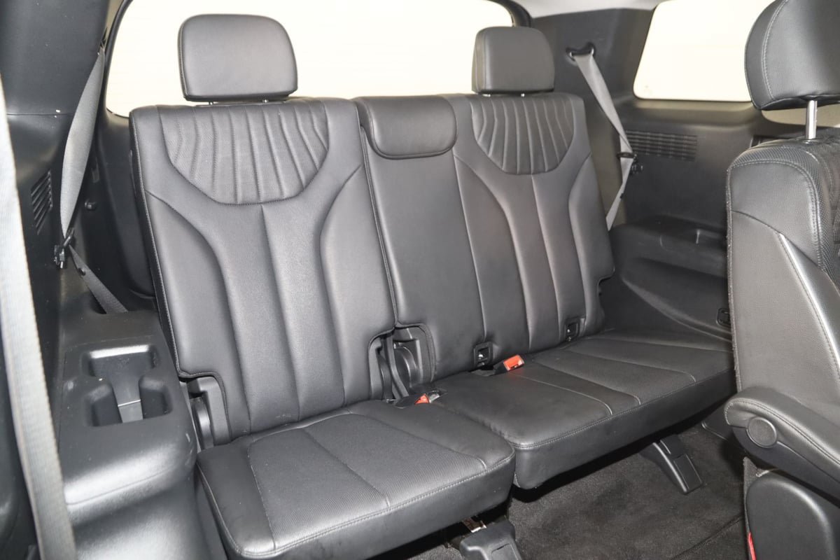 Used 2023 Hyundai Palisade Limited w/ Cargo Package AWD/4WD image 17