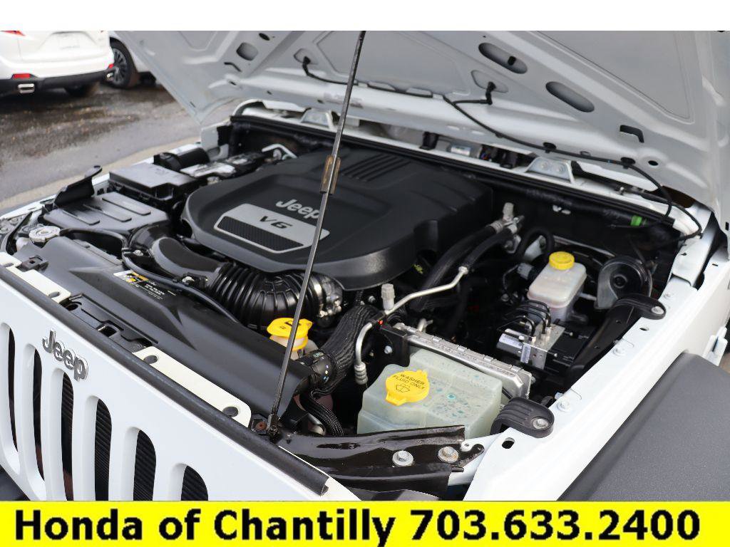 Used 2018 Jeep Wrangler Sport w/ Connectivity Group image 27