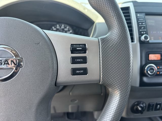 Used 2020 Nissan Frontier SV w/ Midnight Edition Floor Mats AWD/4WD image 29