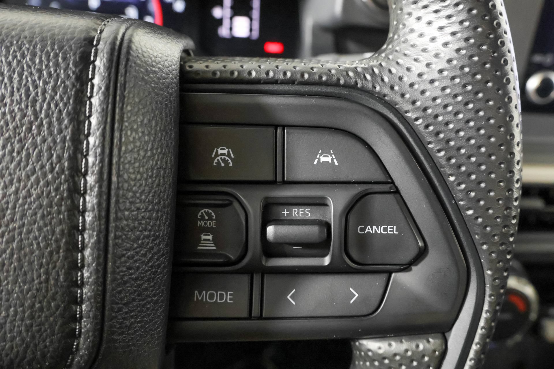 Used 2024 Toyota Tacoma SR RWD image 28
