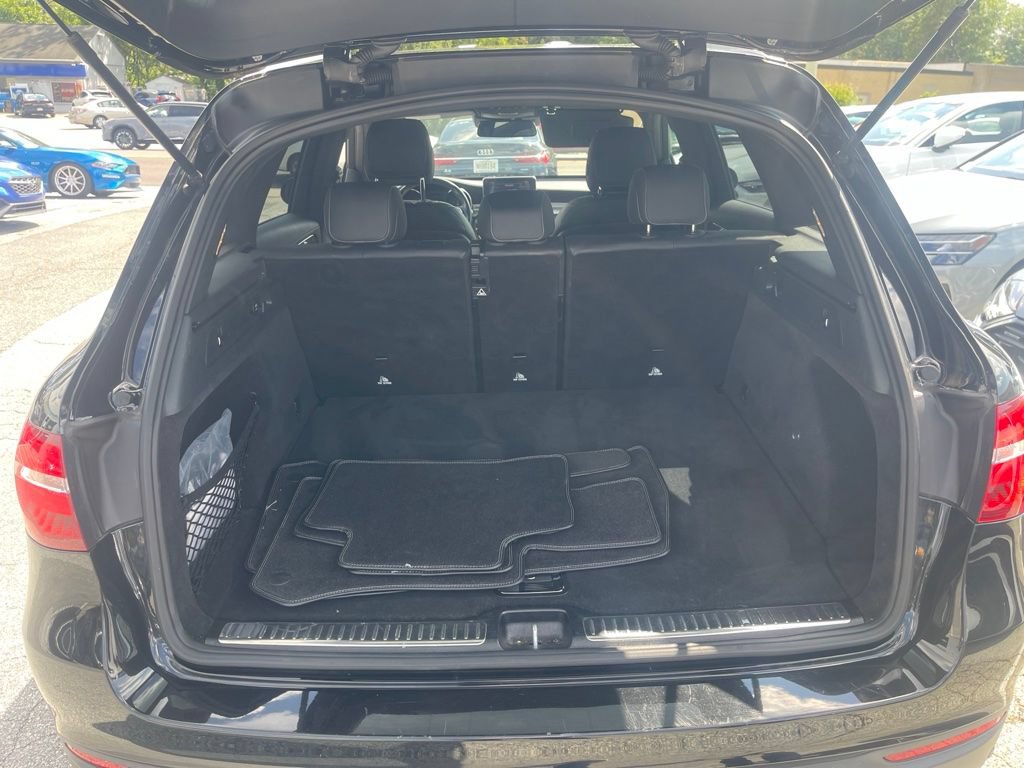 Used 2019 Mercedes-Benz GLC 300 4MATIC image 7
