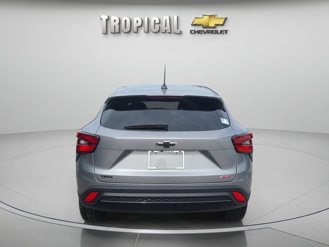 New 2026 Chevrolet Trax RS FWD image 4