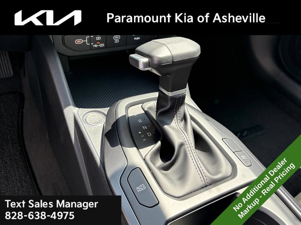 New 2026 Kia K4 FWD image 27