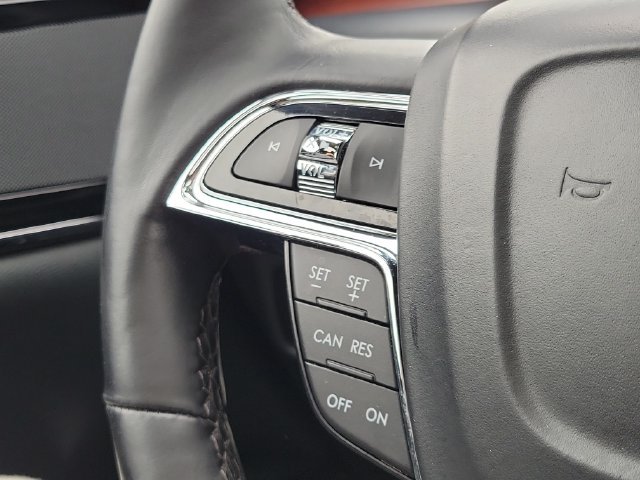 Certified 2023 Lincoln Nautilus Reserve AWD/4WD image 12