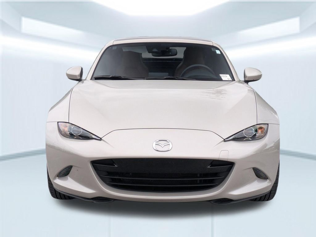 Used 2022 MAZDA MX-5 Miata RF Grand Touring RWD image 8