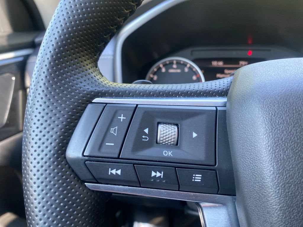 Used 2025 Mitsubishi Outlander SE AWD/4WD image 18