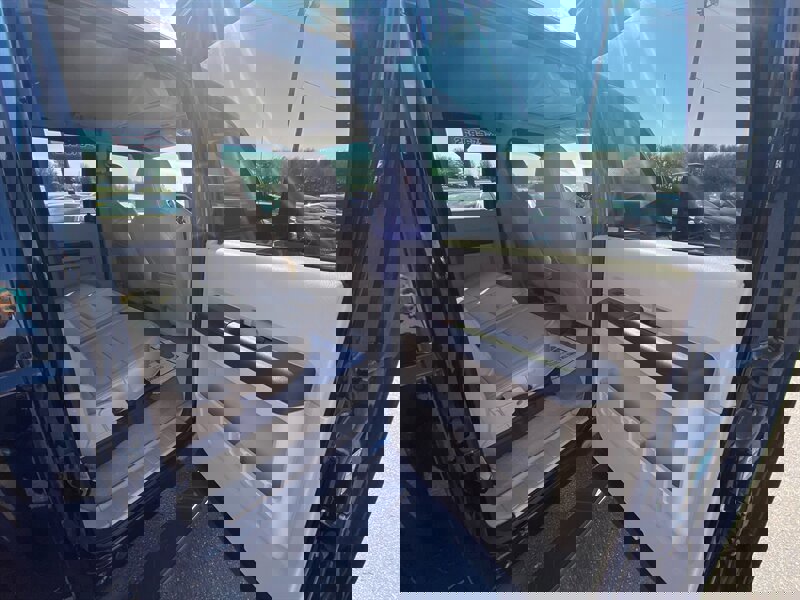 Used 2010 Ford F250 Lariat image 15