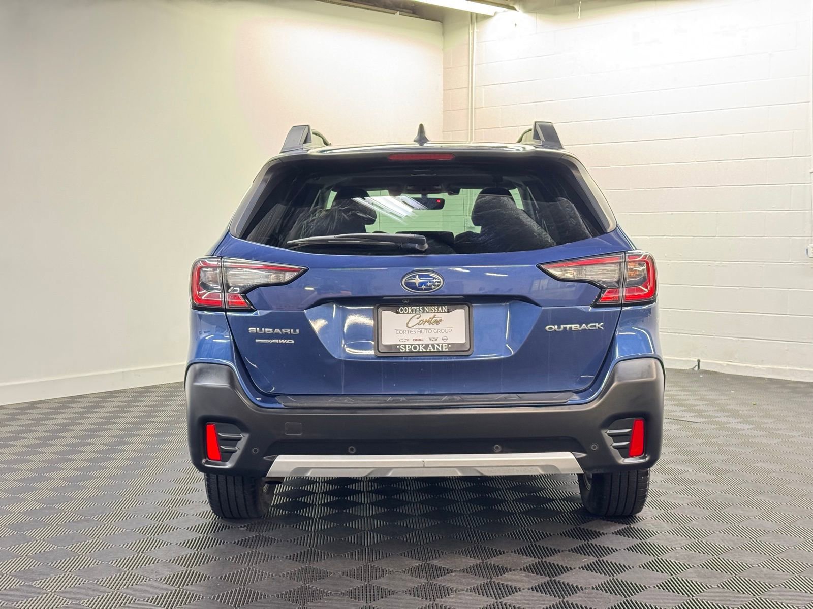 Used 2021 Subaru Outback Limited image 6