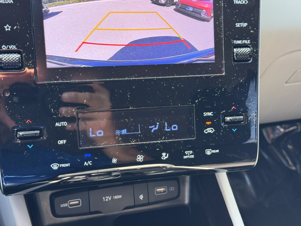 Certified 2024 Hyundai Tucson SEL FWD image 25