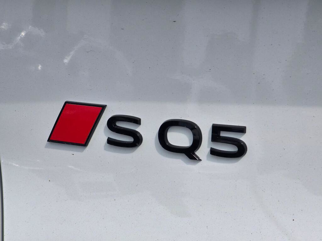 New 2026 Audi SQ5 Premium Plus AWD/4WD image 30