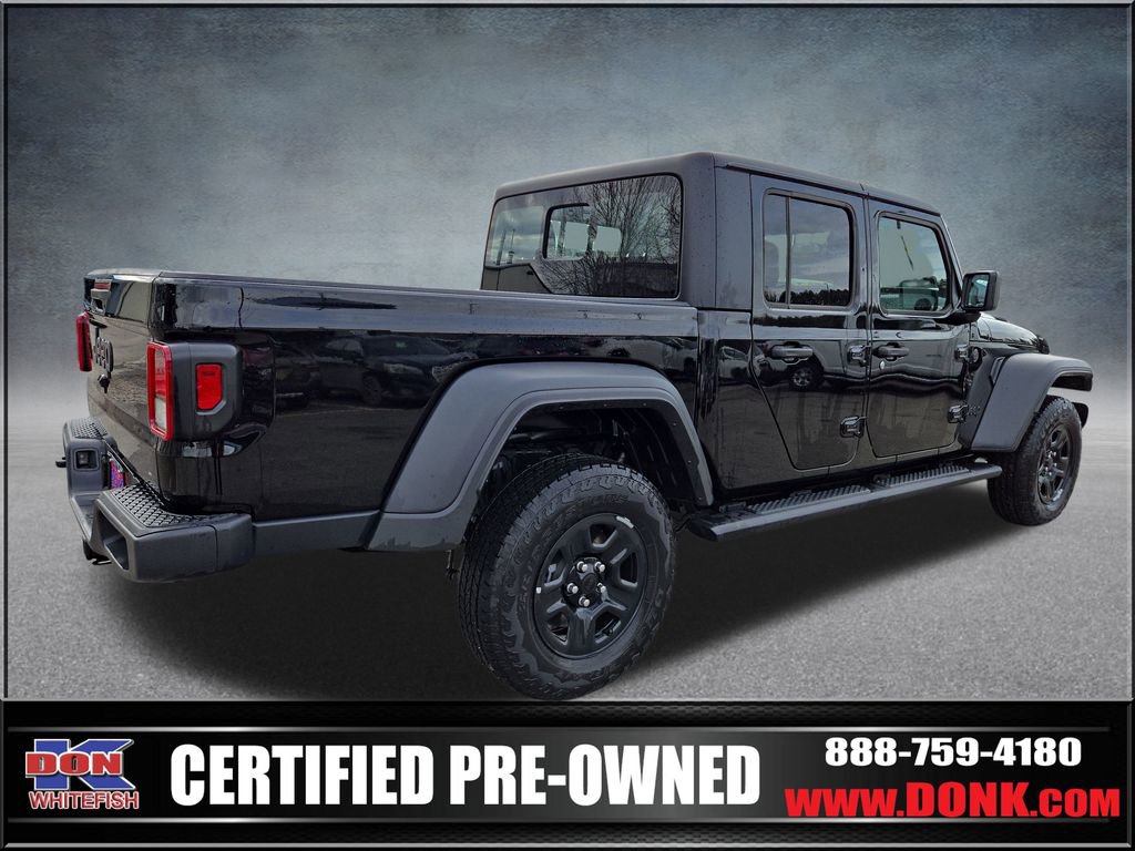 Used 2025 Jeep Gladiator Sport image 8