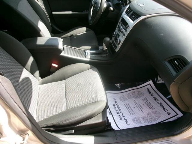 Used 2012 Chevrolet Malibu LT w/ Power Convenience Package FWD image 12