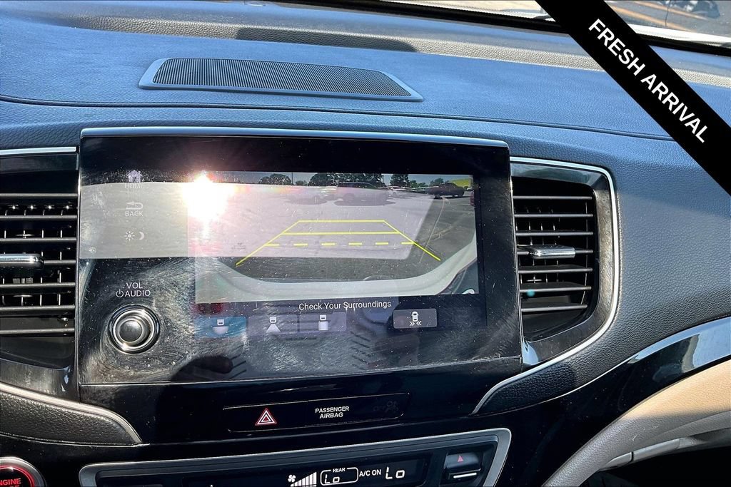 Used 2021 Honda Pilot Touring image 10