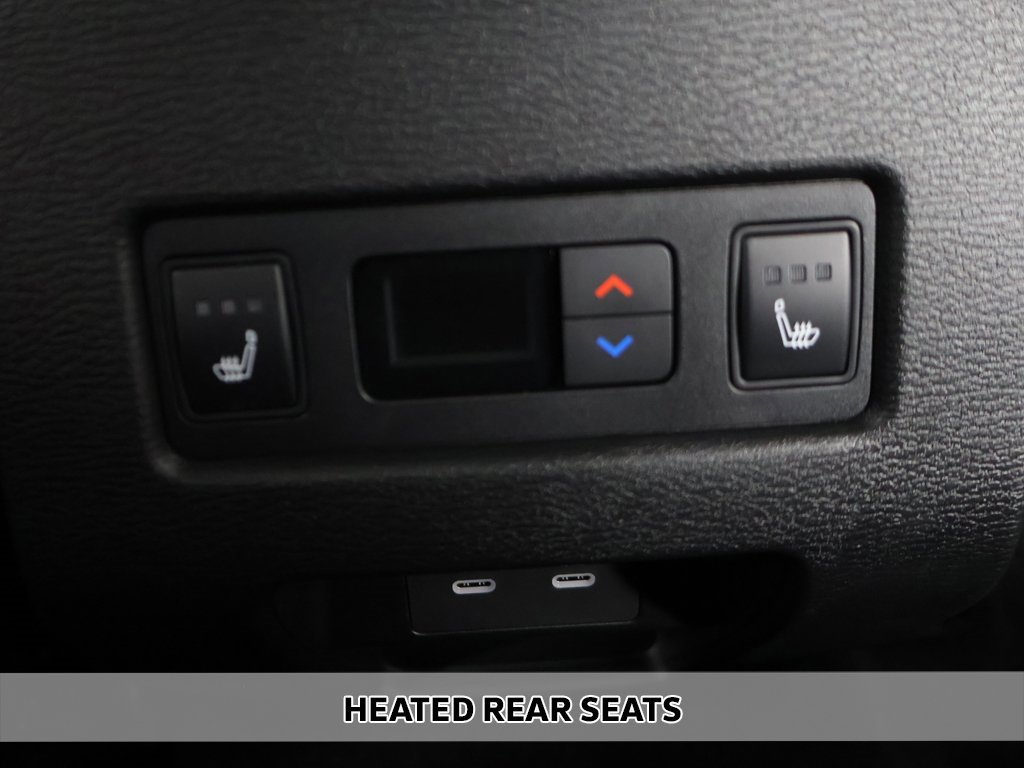 New 2026 Mitsubishi Outlander SEL image 10