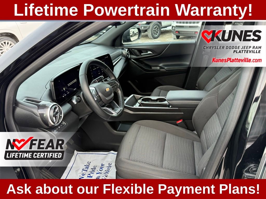 Used 2025 Chevrolet Equinox LT image 16