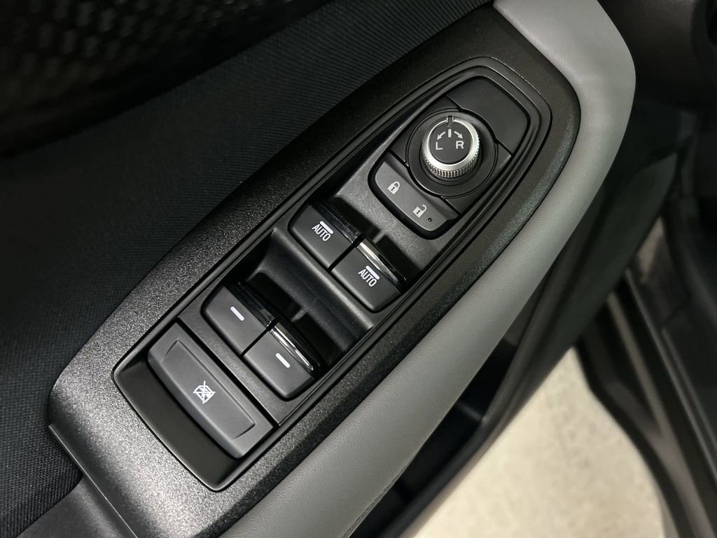 Certified 2025 Subaru Outback Premium image 16