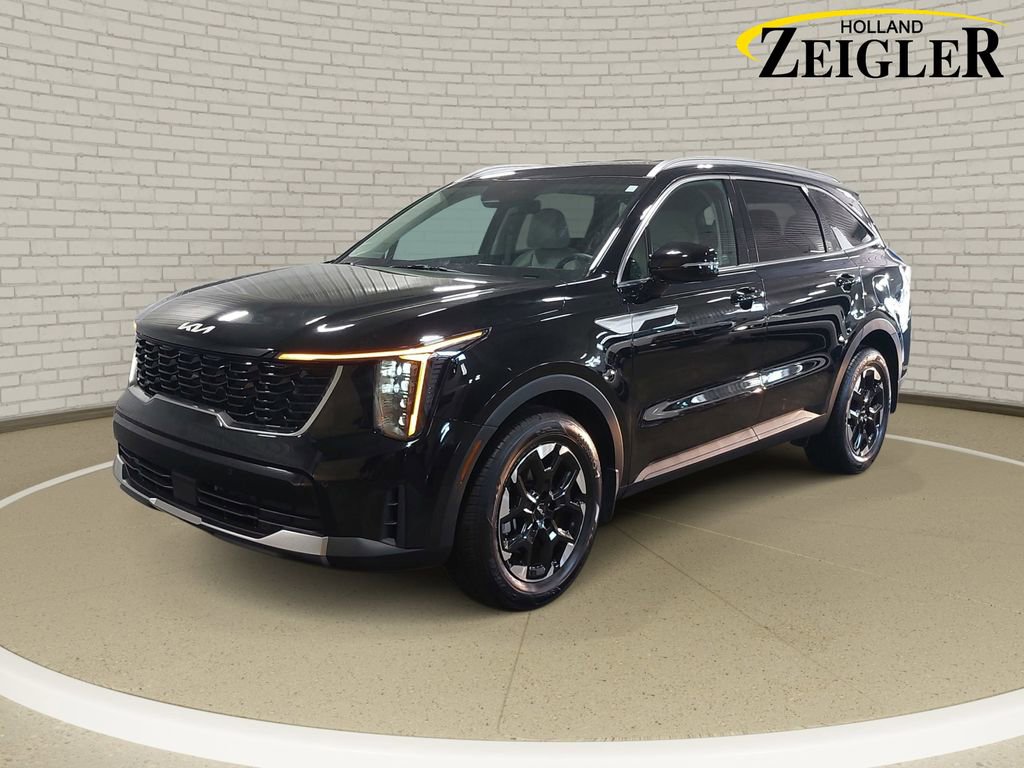Used 2025 Kia Sorento S