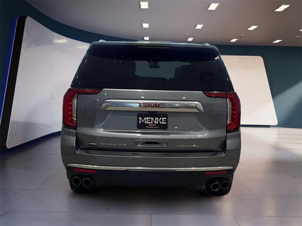 Used 2021 GMC Yukon Denali w/ Denali Premium Package image 6