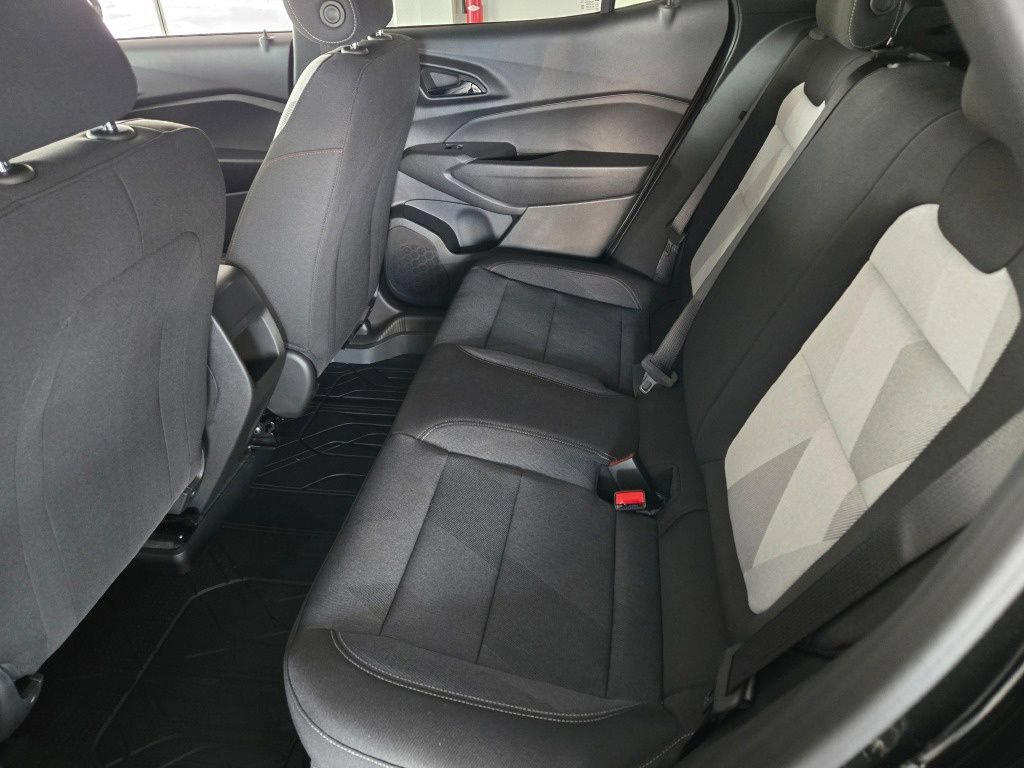 New 2026 Chevrolet Trax RS w/ Driver Confidence Package FWD image 15