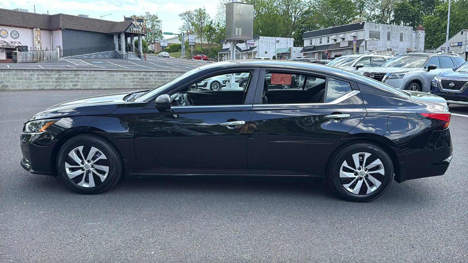 Certified 2024 Nissan Altima 2.5 S FWD image 4
