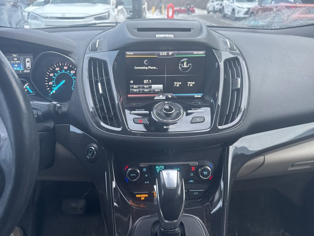 Used 2015 Ford Escape Titanium image 18