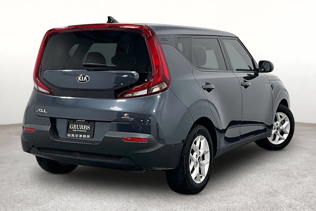 Used 2020 Kia Soul S FWD image 2