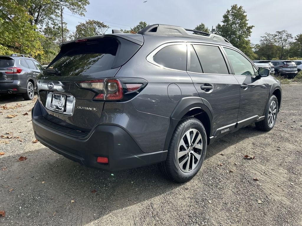 Certified 2025 Subaru Outback Premium AWD/4WD image 8