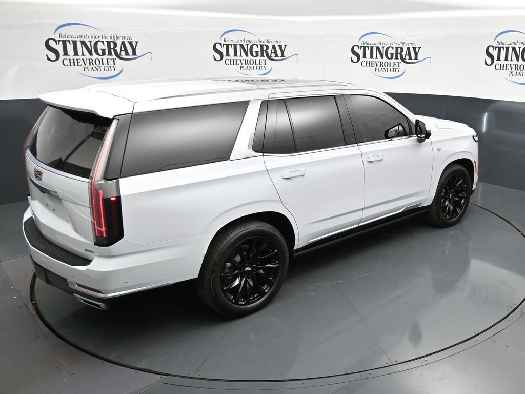 Used 2026 Cadillac Escalade Luxury w/ Touring Package AWD/4WD image 24