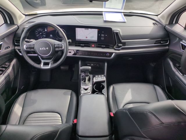 Certified 2025 Kia Sportage SX AWD/4WD image 28