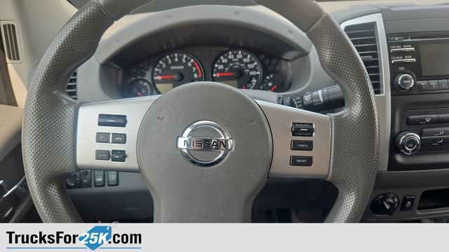 Used 2013 Nissan Frontier SV AWD/4WD image 18