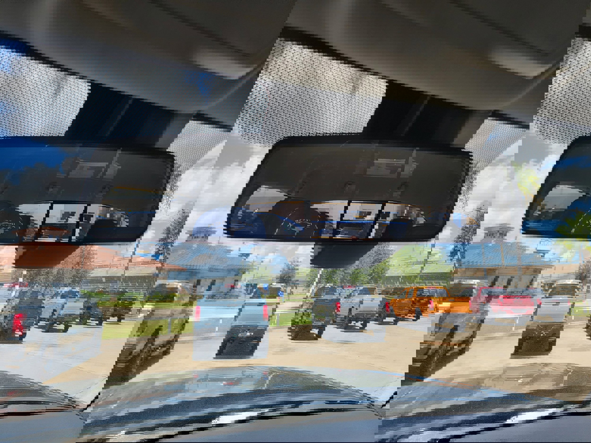 Used 2023 Toyota Tacoma SR5 w/ SR5 Appearance Package image 28