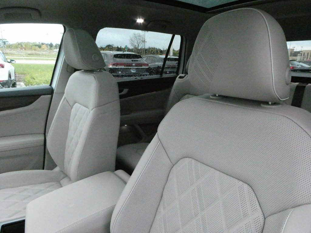 New 2026 Volkswagen Atlas SEL Premium R-Line image 35