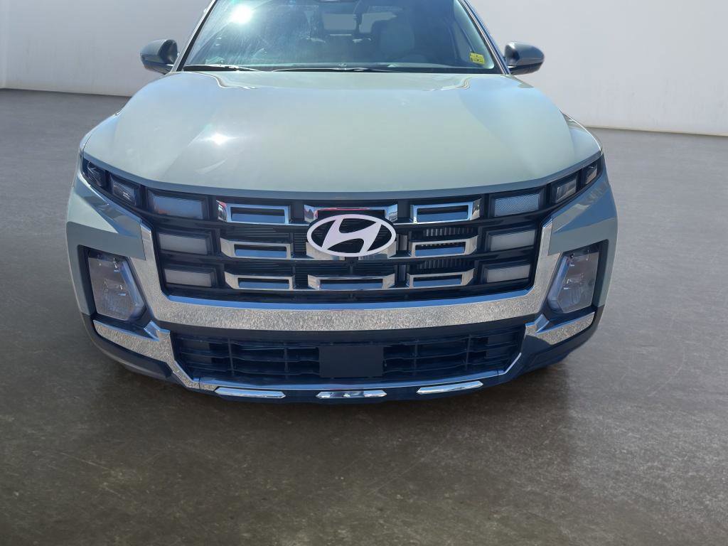 New 2025 Hyundai Santa Cruz Limited image 2