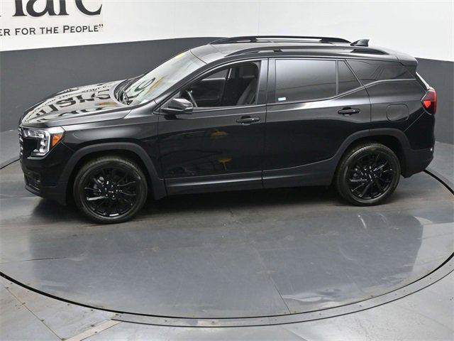 Used 2023 GMC Terrain SLT w/ Infotainment Package II image 57