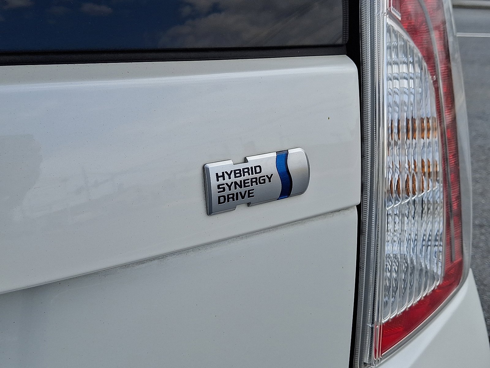 Used 2015 Toyota Prius Persona Series image 31