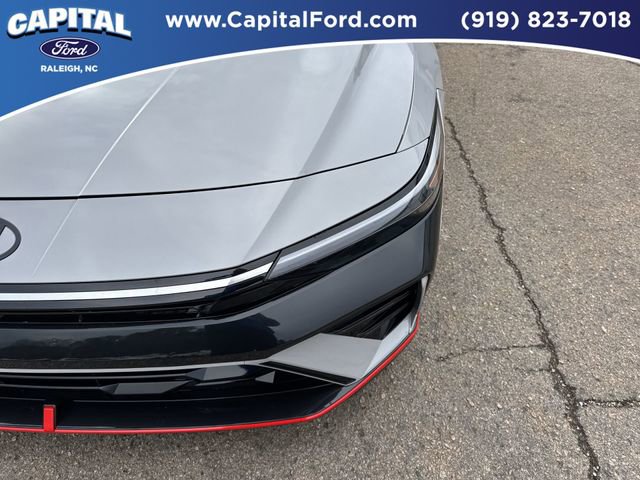 Used 2025 Hyundai Elantra N Base image 11