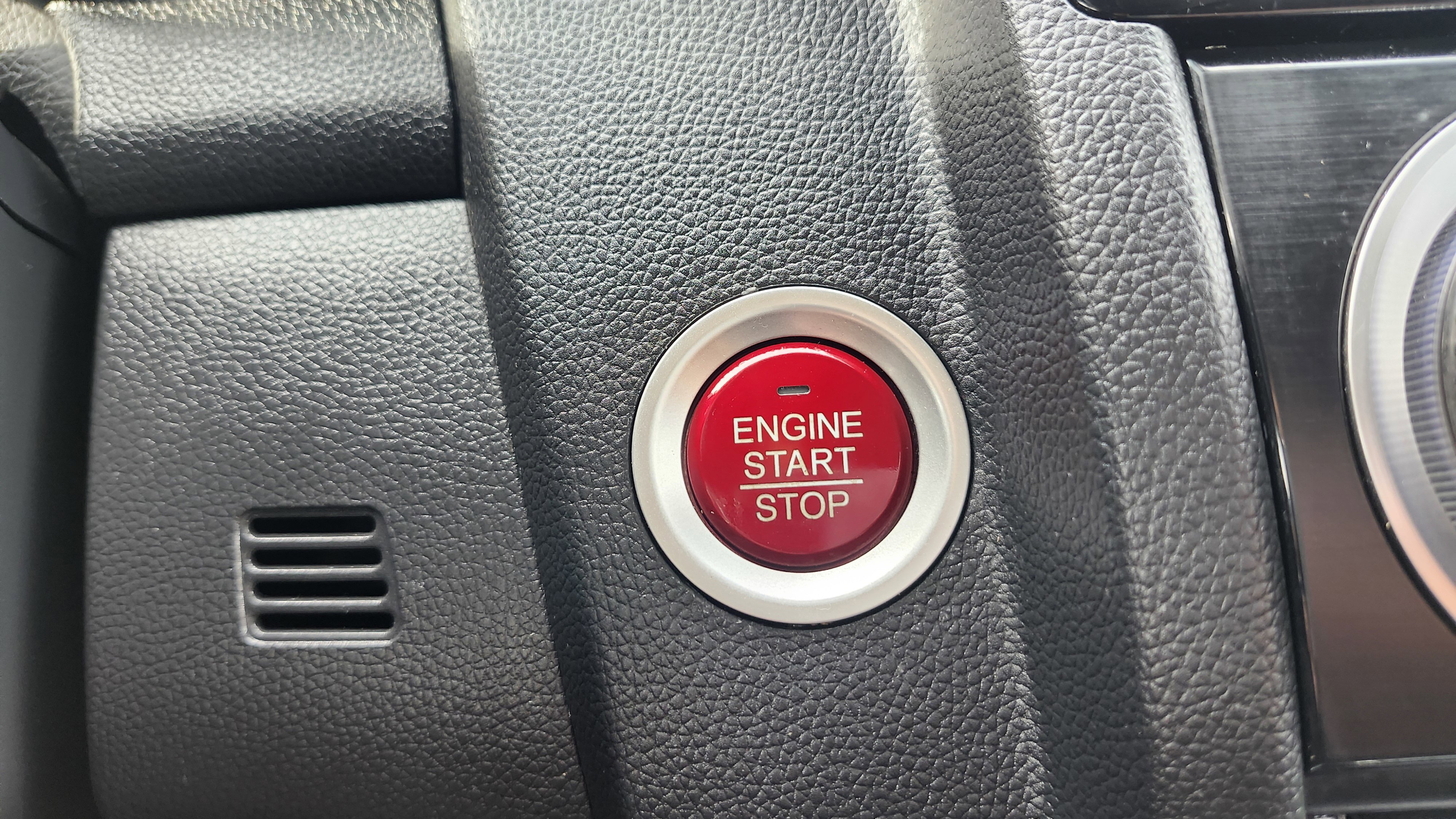 Used 2015 Honda Fit EX image 8