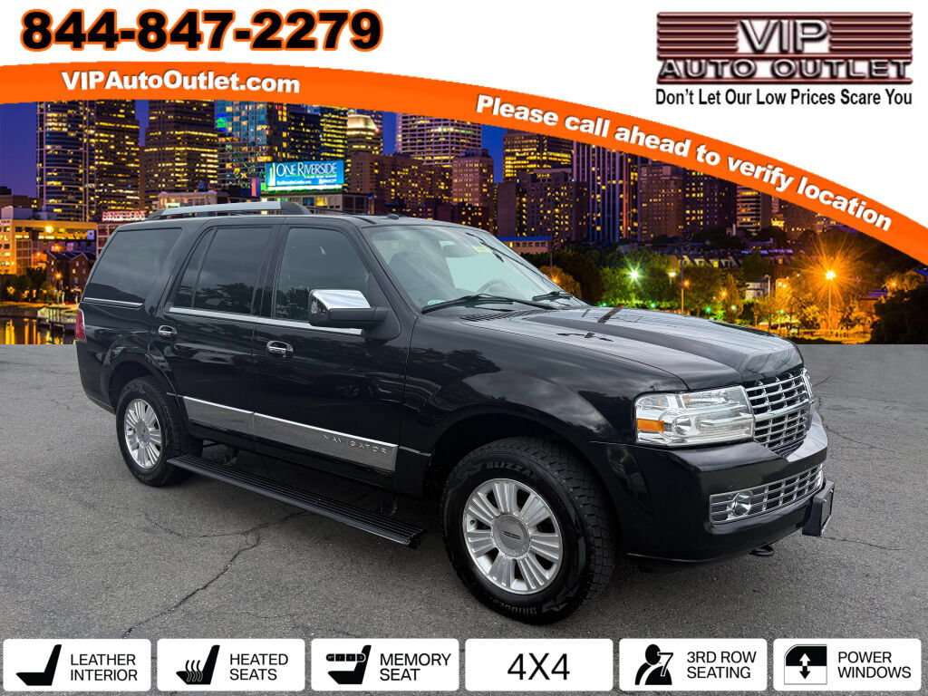 Used 2014 Lincoln Navigator 4WD image 1