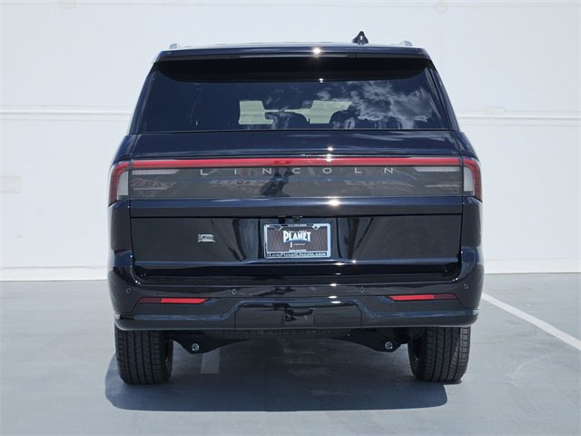 New 2025 Lincoln Navigator L Reserve image 6