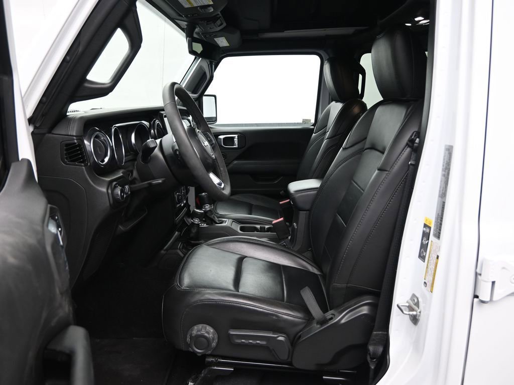 Used 2023 Jeep Wrangler Altitude image 27