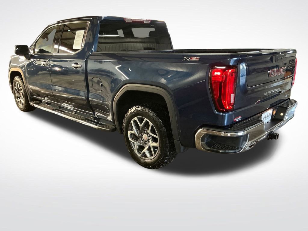 Used 2022 GMC Sierra 1500 SLT w/ SLT Premium Package AWD/4WD image 3