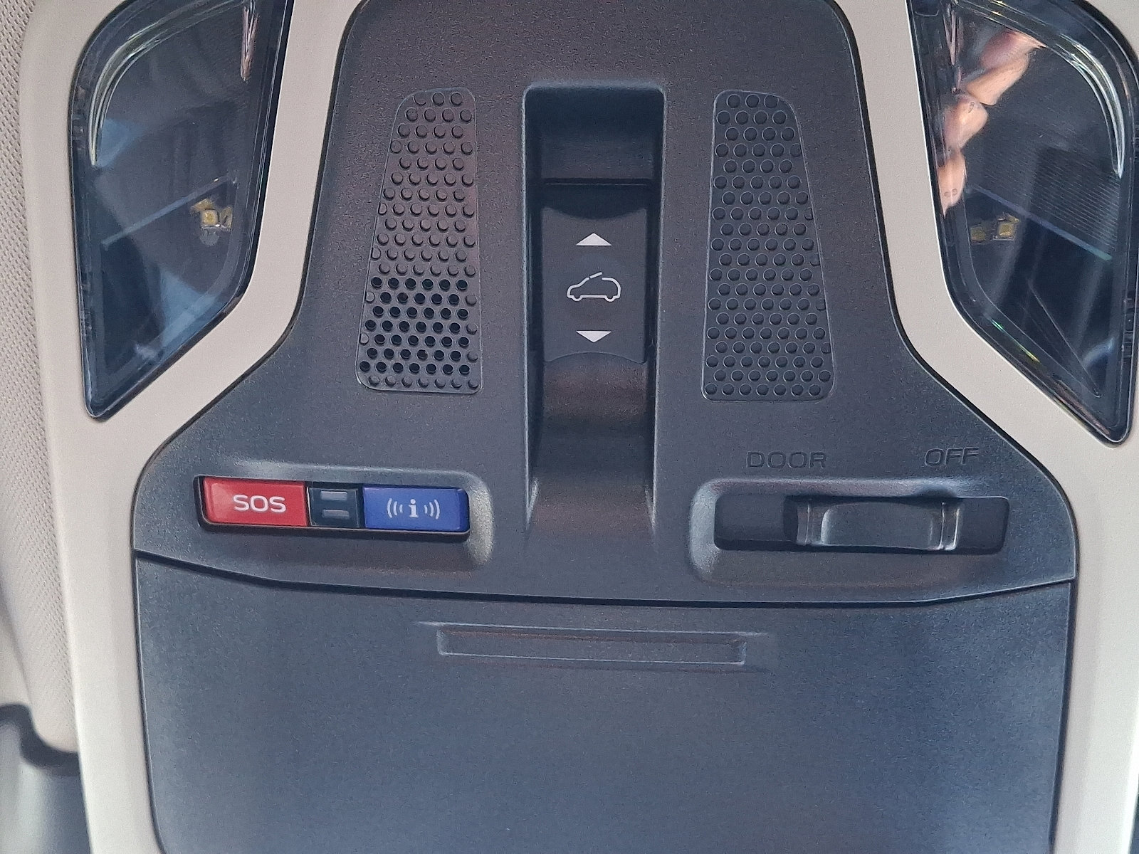 Certified 2025 Subaru Outback Limited image 33