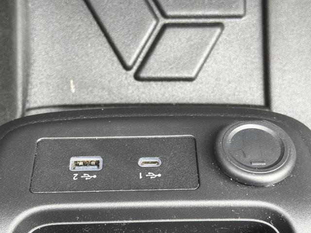 Certified 2023 Nissan Ariya FWD image 6