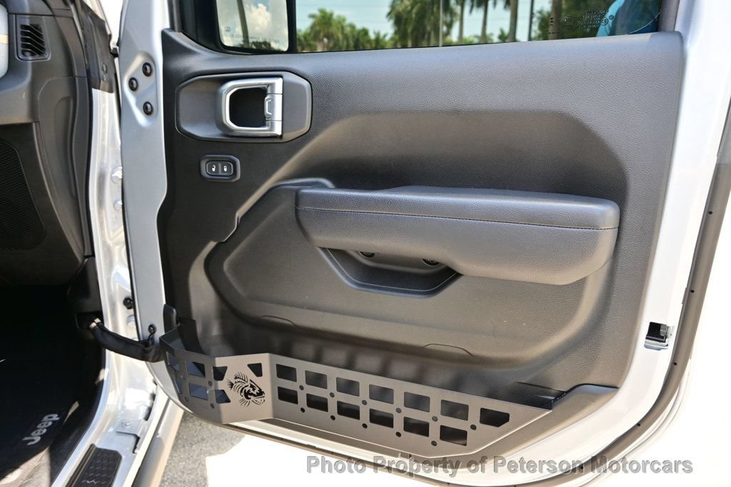 Used 2024 Jeep Wrangler Sport AWD/4WD image 32