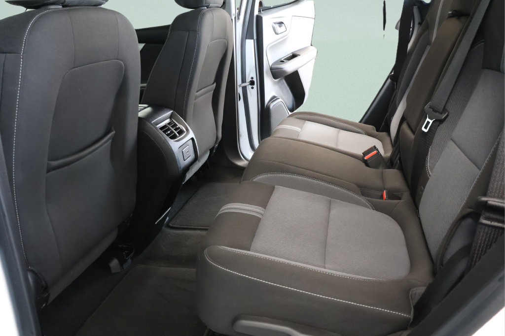 Used 2025 Chevrolet Blazer LT FWD image 29